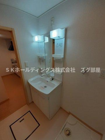 サンローラＢの洗面所
