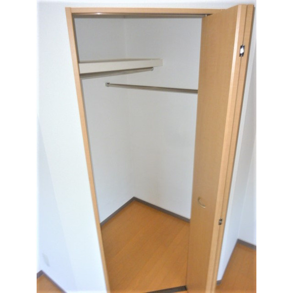 クレストハイムの収納|他部屋参考写真