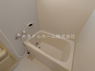 【浴室】 | ユトリロ神野新田B | イメージ写真です。