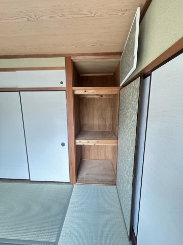 山田カンプレックスの収納