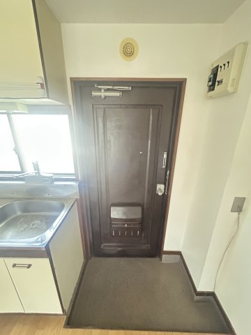山田カンプレックスの玄関