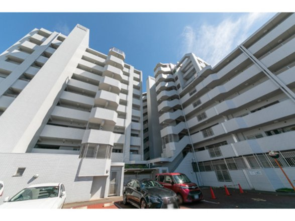 ライオンズマンション蟹江本町の外観