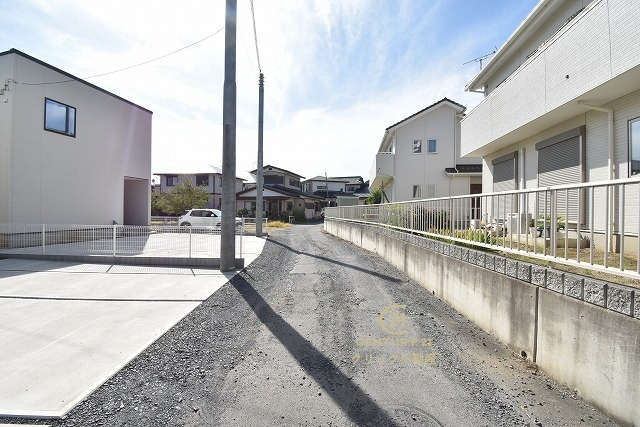 ジュン・ホーム　 日立市東金沢町　1丁目　2の前面道路含む現地写真|現地撮影（2026年8月）