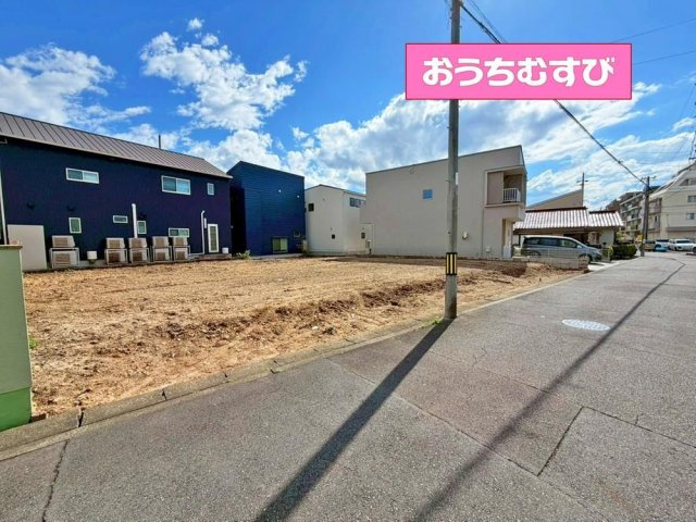 守山区西新1期(全3棟)の前面道路含む現地写真