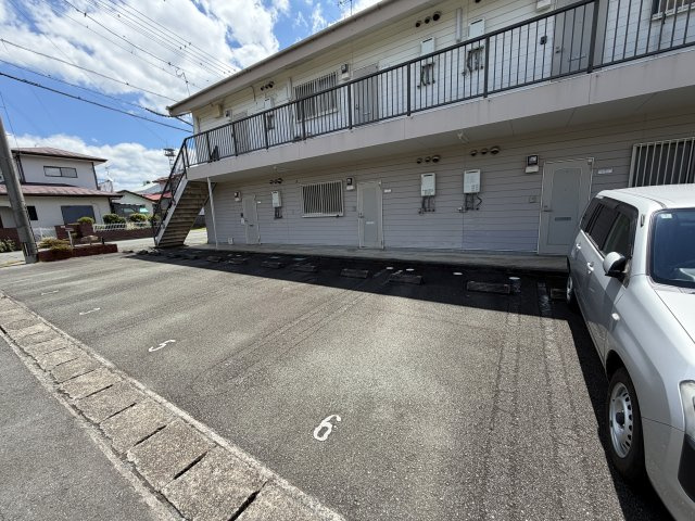 合志市幾久富のアパートの駐車場|駐車場があります