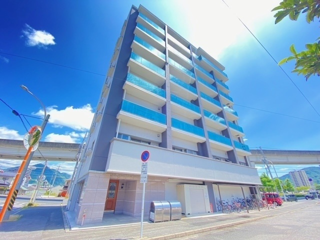 Ｓｕｎｓｑｕａｒｅ　Ｆｕｒｕｉｃｈｉ