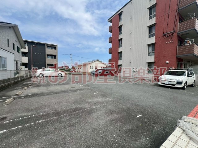 ブラウレーヘンの駐車場|※別号室のお写真です