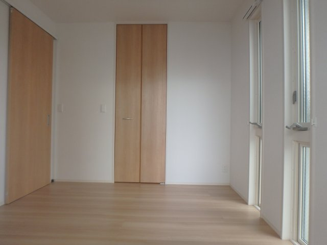 【寝室】 | アクシス西宮北口 | 開放的な寝室です