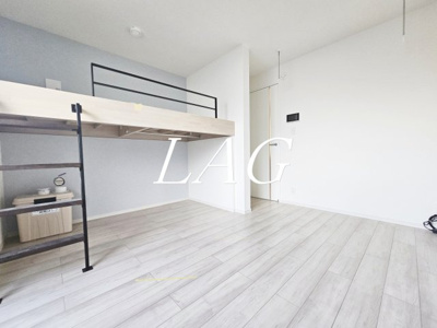 【居間・リビング】 | ＫＥＩＡＩ　ＲＥＳＩＤＥＮＣＥ　東大宮 | 洋室のお部屋です。（同仕様です。）