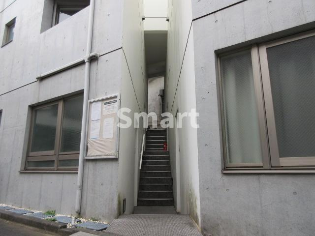 【エントランス】 | メイプル新中野