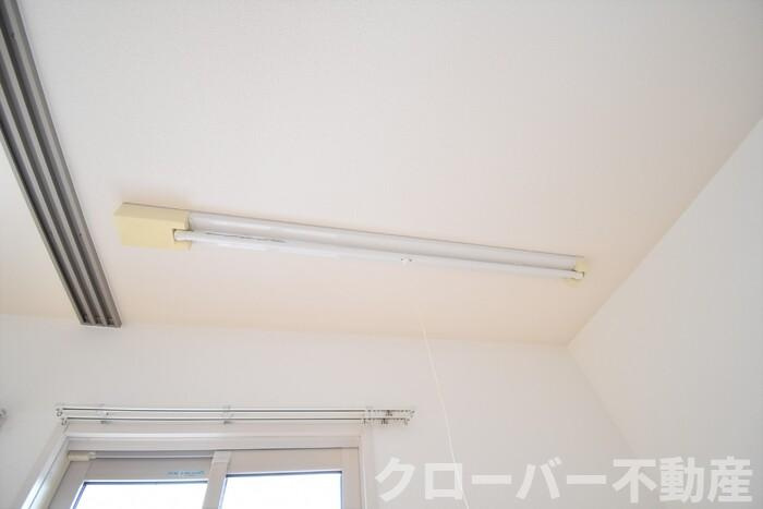 サンライズ豊益 西大浜のその他|室内物干