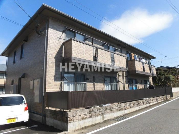 メルベーユ富の原C棟の庭