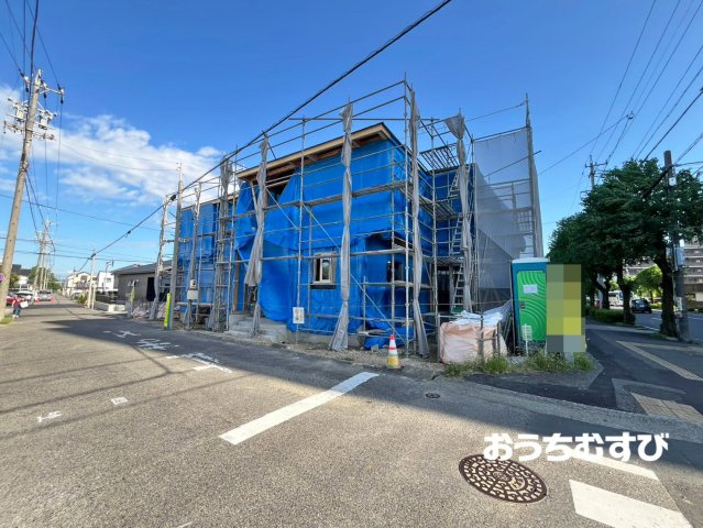 春日井市中央通1期(全2棟)の前面道路含む現地写真