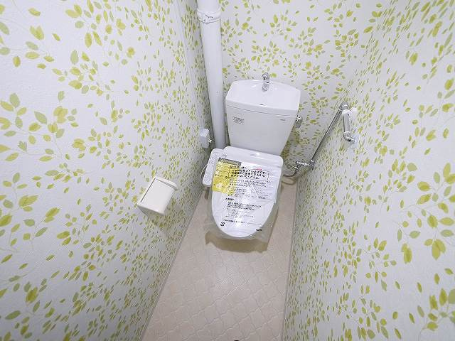 南京終マンションAのトイレ|トイレもきれいです