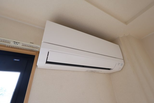【設備】 | カステル　ヴェッチオ | エアコン