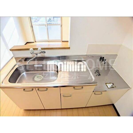 【キッチン】 | トゥリーベルＯＫＡＺＡＫＩ