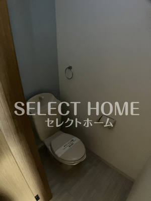 【トイレ】 | トゥリーベルＯＫＡＺＡＫＩ | 落ち着いた色調のトイレです