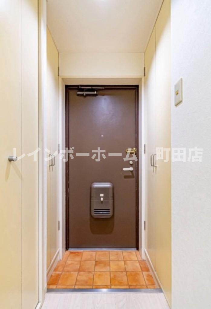 スカイコート橋本第３※初期費用分割あと払いサービス利用可能物件の玄関