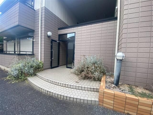 グラーツ弐番館のエントランス