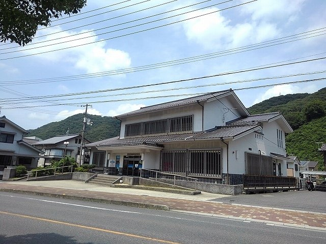 【周辺】 | ロータスハイツ | しまなみ信用金庫中之町支店まで1500m