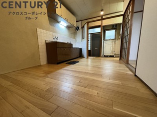 マンション雲雀丘の居間