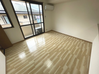 アビタシオン仁川２の居間