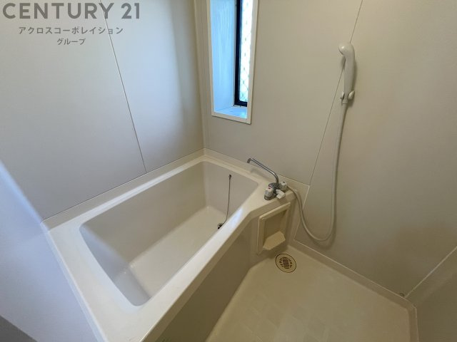 シンプルで使いやすい浴室です！