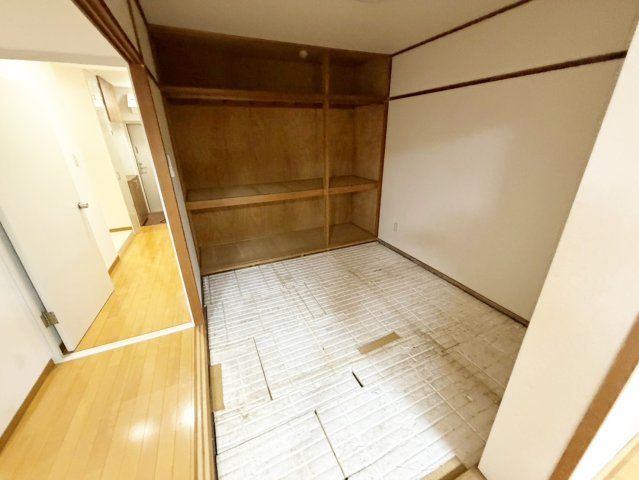 南千里OMパレスの和室
