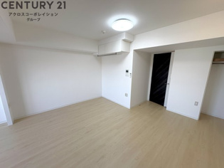 セレニテ甲子園1の居間