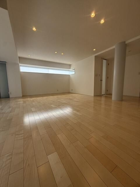 ｔｈｅ　Ｐｒｅｍｉｕｍ　Ｔｅｒｒａｃｅ　中目黒の居間・リビング