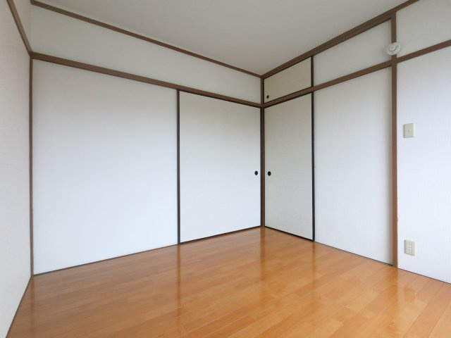 【洋室】 | 新葉グリーンハイツ