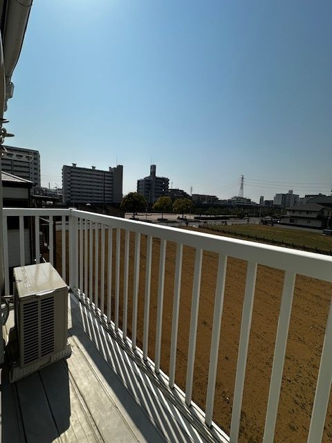 iSメゾン西船橋のバルコニー