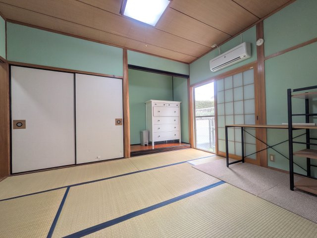 浅川日の峯一丁目28番15号（C-31）の和室