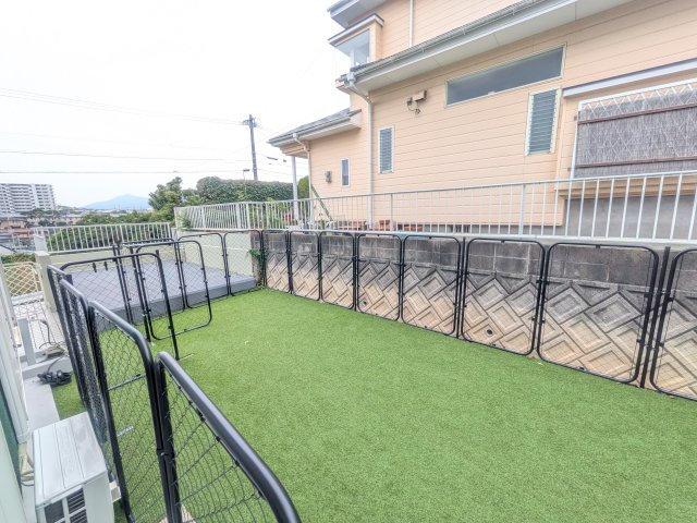 浅川日の峯一丁目28番15号（C-31）の庭