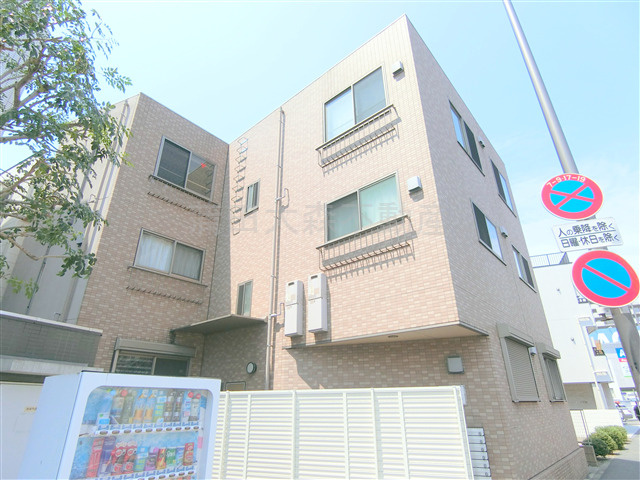 VILLA Chidori（ヴィラチドリの外観|2009年9月築　鉄骨造地上3階建て総戸数12戸オートロック宅配BOX付人気賃貸マンション
東京都大田区千鳥2丁目　東急多摩川線武蔵新田駅徒歩7分、池上線千鳥町駅徒歩8分