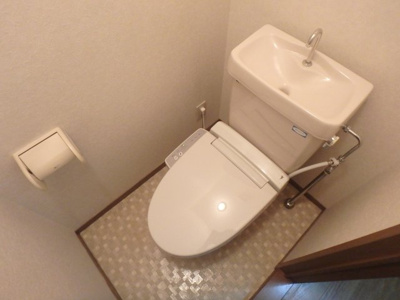 【トイレ】 | アンジュール | 落ち着いた色調のトイレです