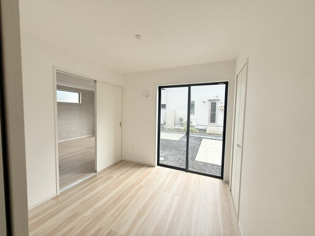 【洋室】 | LIGARE　山形市鈴川２丁目１期　１号棟