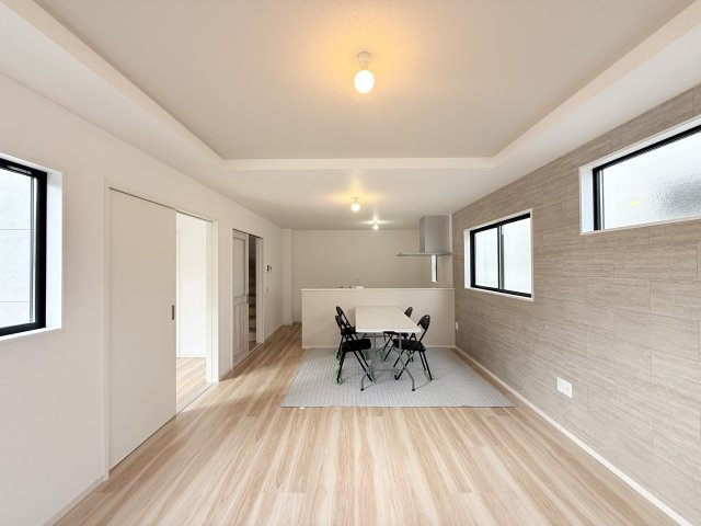 【居間・リビング】 | LIGARE　山形市鈴川２丁目１期　１号棟