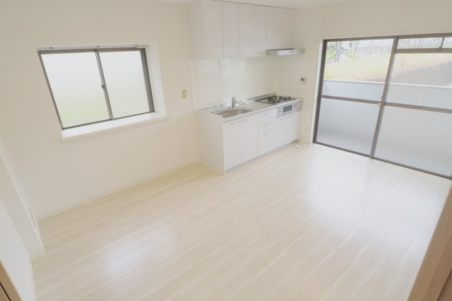 広島市安佐南区古市４丁目の賃貸マンションの居間・リビング