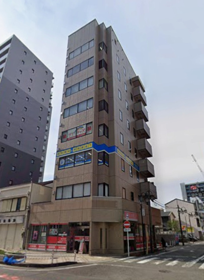 【外観】 | 三栄本町ビル【　1階路面店　】