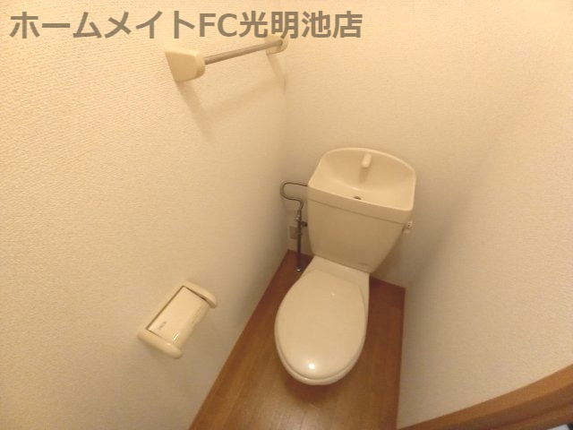 セジュール藤井B棟のトイレ