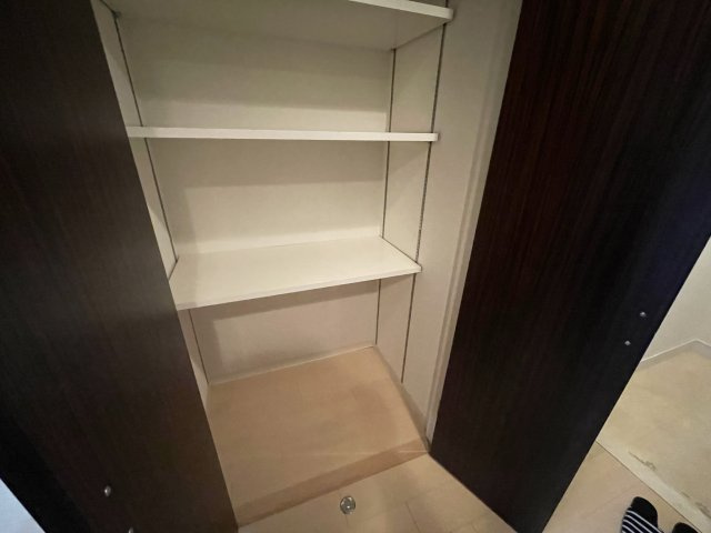 アーデン京町堀イーストの収納