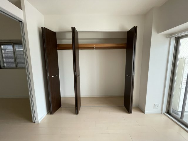 アーデン京町堀イーストの収納
