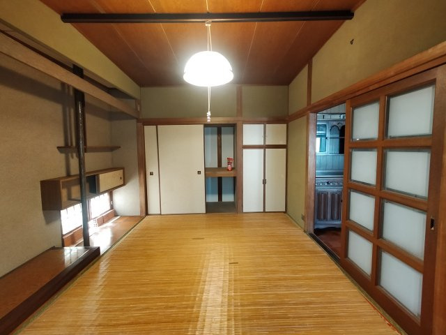 松瀬町　平屋戸建の和室