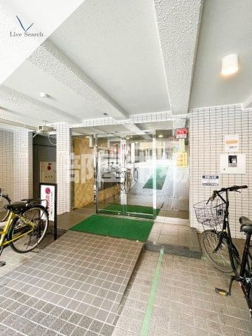 入谷センチュリープラザ21のエントランス