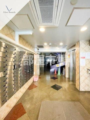 入谷センチュリープラザ21のロビー