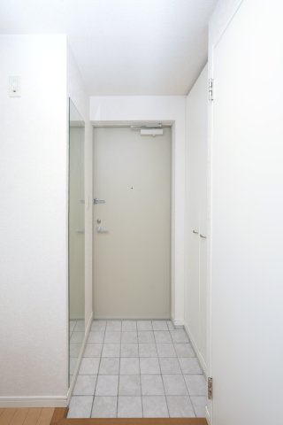 サヴォイマキシマイズ博多ステーション　5階の玄関|別号室のものになります。現状優先。