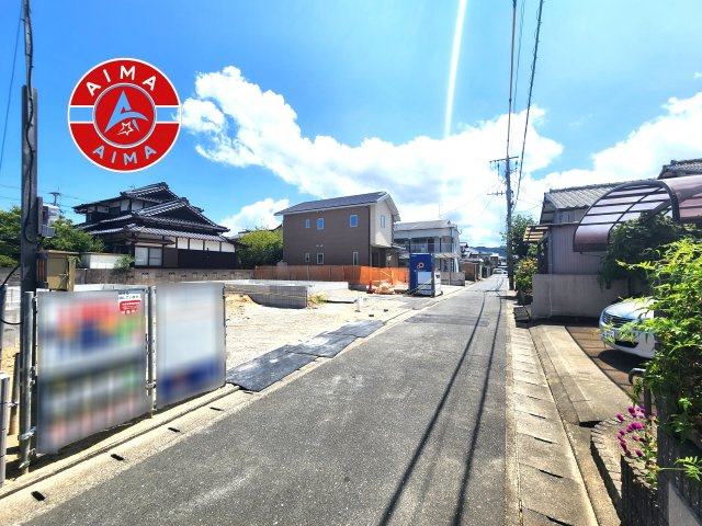 福岡市西区泉3丁目第1-2棟（2号棟）の前面道路含む現地写真|見学の時間などお気軽にお問い合わせ下さい。