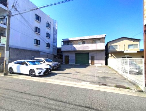 南花田町倉庫の外観