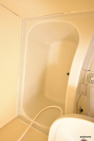 淡路エンビィハイツ　仲介手数料無料の浴室